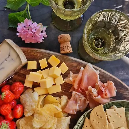 Somers Bed & Breakfast 4*